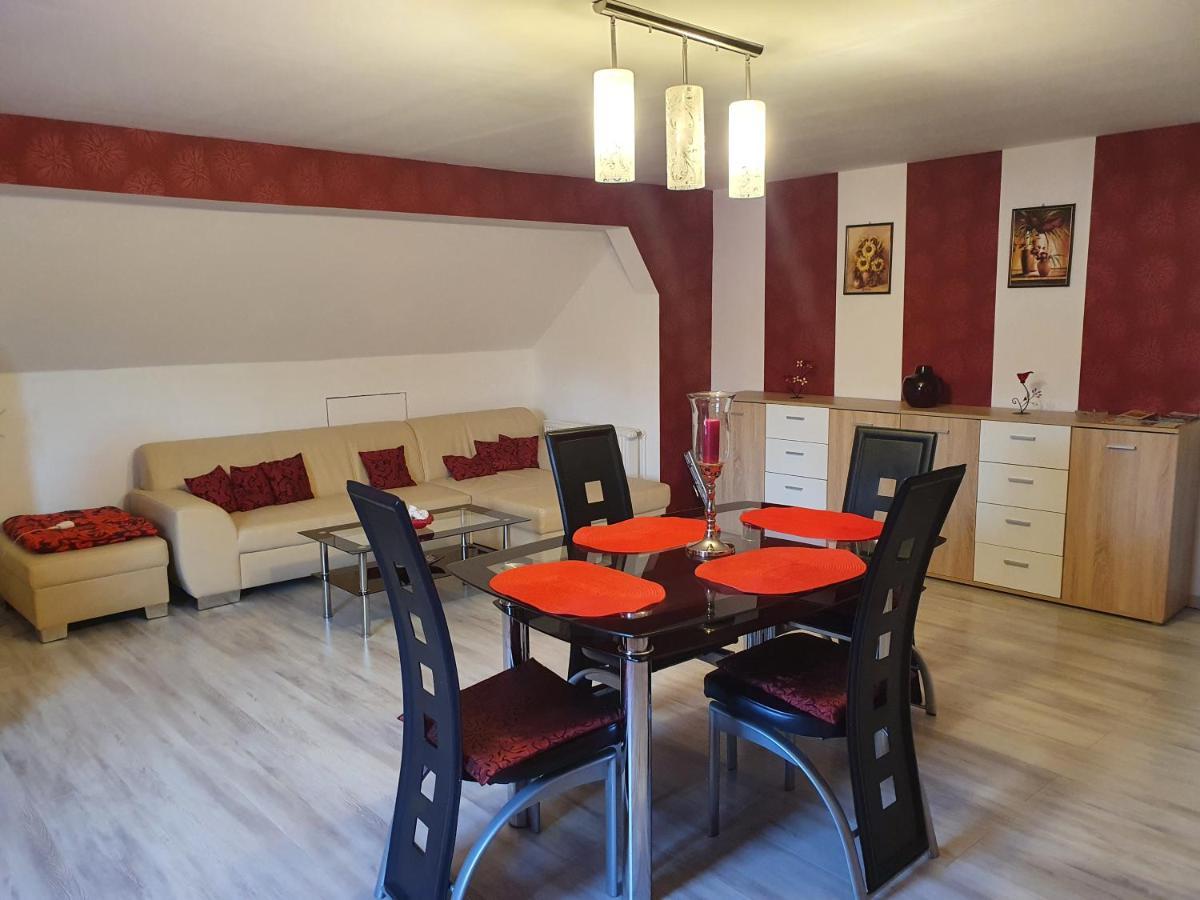 Andrea'S Apartment Rinchnach エクステリア 写真